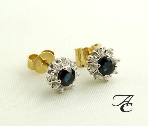 Christian | Bicolor gouden oorbellen met saffier en diamant | Nu te koop bij 14Karaats.nl | 10001087-Earrings/Body-piercing Jewellery