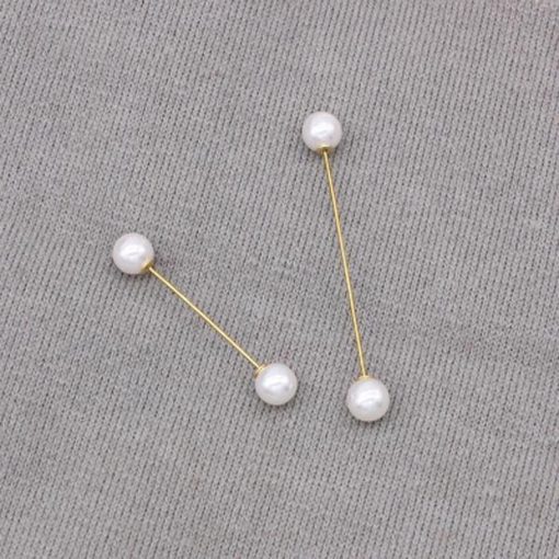 Jewels Elegance | Vestsluiting - vestclip dames -long pearl white- broche spelden - vestsluiting dames - vestclip - vestsluiting vestclip - sjaalspeld - vestspeld - vestklem | Nu te koop bij 14Karaats.nl | 10001085-Brooches