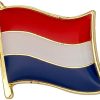 Akyol | Akyol - Broche nederlandse vlag – nederland – holland – dutch – bruiloft – verjaardag – netherlands – cadeau -nederland broche -koningfsdag -wk -nederlandse elftal -bevrijdingsdag -broche van nederland | Nu te koop bij 14Karaats.nl | 10001085-Brooches