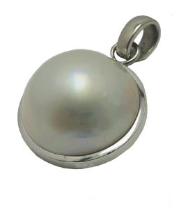Verlinden Juwelier | Hanger - wit goud - 14 krt - parelbouton 20 mm - handwerk - Verlinden juwelier | Nu te koop bij 14Karaats.nl | 10001091-Pendants